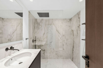 48160b614e4de1390fb2007b1ba4a326 - 15