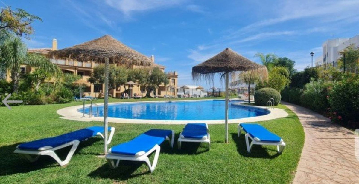 4820e3f537fcb7ee7ebbe353943f3725 - 1