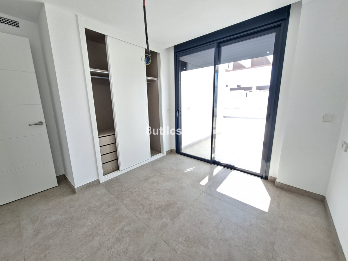 483155767b013f53a26d5c90ba3656b5 - 32