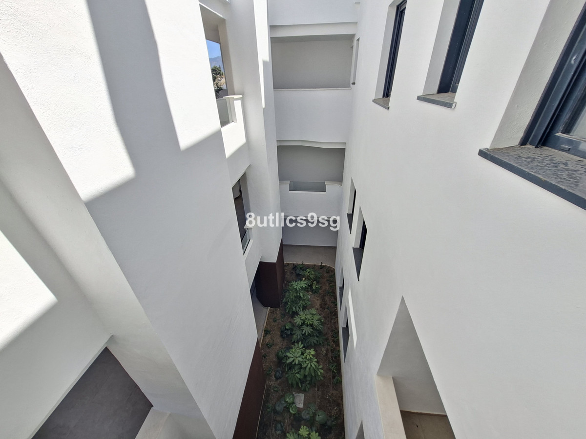 483155767b013f53a26d5c90ba3656b5 - 8