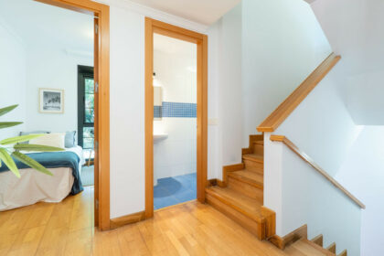 483a2a93ec4eccc5c12016d516d22aa5 - 13