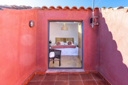 483a2a93ec4eccc5c12016d516d22aa5 - 18