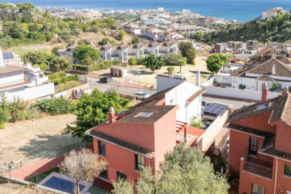 483a2a93ec4eccc5c12016d516d22aa5 - 23