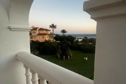 492aa7b15125d457b7fe1ef612c16872 - 11