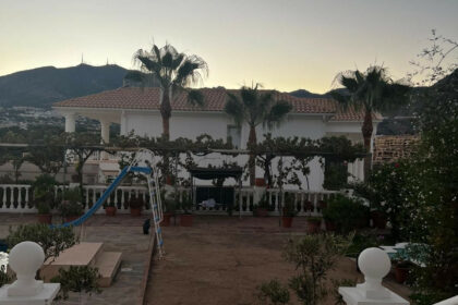 492aa7b15125d457b7fe1ef612c16872 - 15