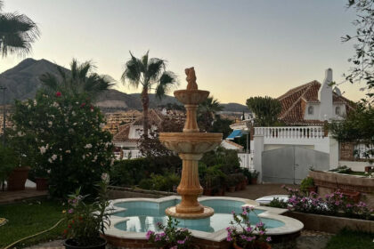 492aa7b15125d457b7fe1ef612c16872 - 18