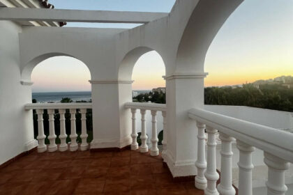 492aa7b15125d457b7fe1ef612c16872 - 2