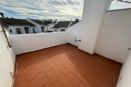 49bfe40e3d2bf2e33408d8110265eb33 - 16