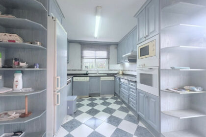 49bfe40e3d2bf2e33408d8110265eb33 - 9