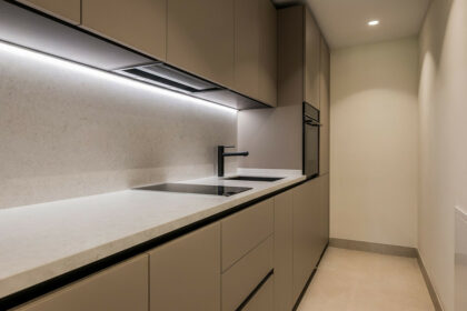 49e54ea987d43fded3b478c7f0d91948 - 18