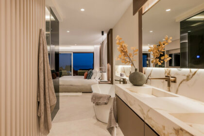 49e54ea987d43fded3b478c7f0d91948 - 44