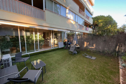 4a07c17a1391571ca6d5d3ac5ab09300 - 14