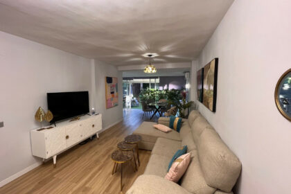 4a07c17a1391571ca6d5d3ac5ab09300 - 4