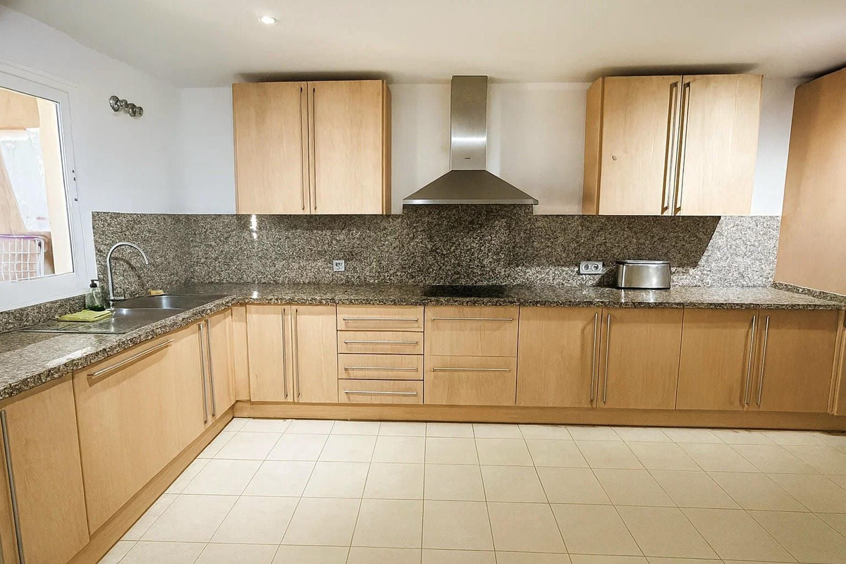 4a34f5f684e4e5623cfd927750fd2edd - 6