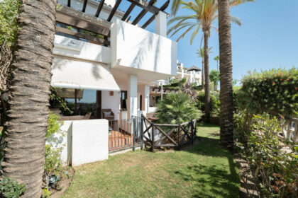 4a8f8667458d9ead842136ba3ec102ed - 14