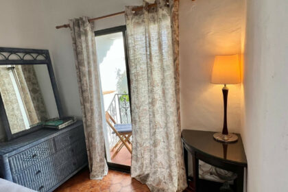 4ac34a8c6c3448a2709aebce471264ab - 12