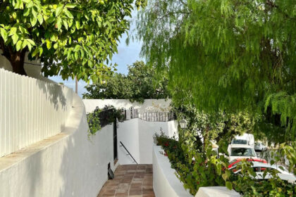 4ac34a8c6c3448a2709aebce471264ab - 16