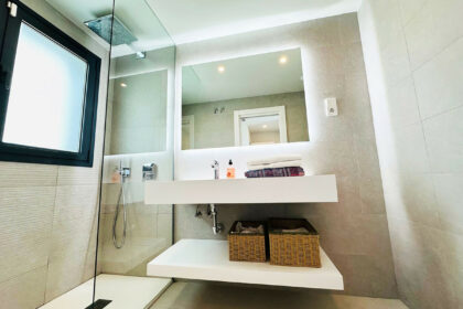 4ad1641b5975bd1b360e803c1a692f08 - 13