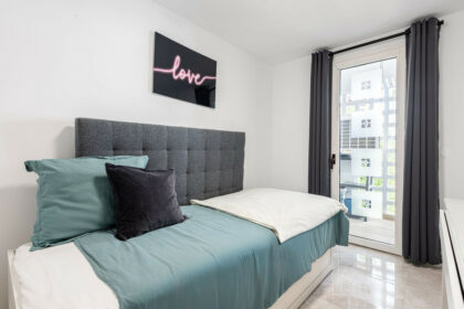 4adf5458d2d2e145dbf3caa0c17736ba - 18