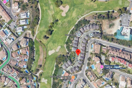 4b35cbe8ba543ced5e07e43824571d21 - 25