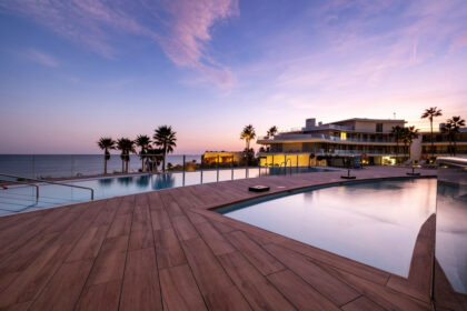 4b5d0aa40b281d53b7a20035792c8f90 - 27