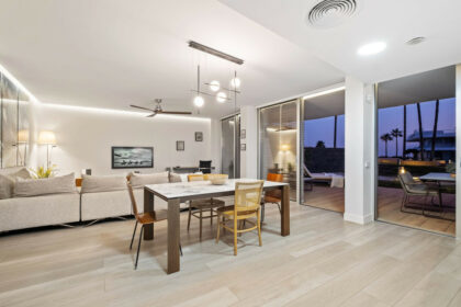 4b5d0aa40b281d53b7a20035792c8f90 - 33