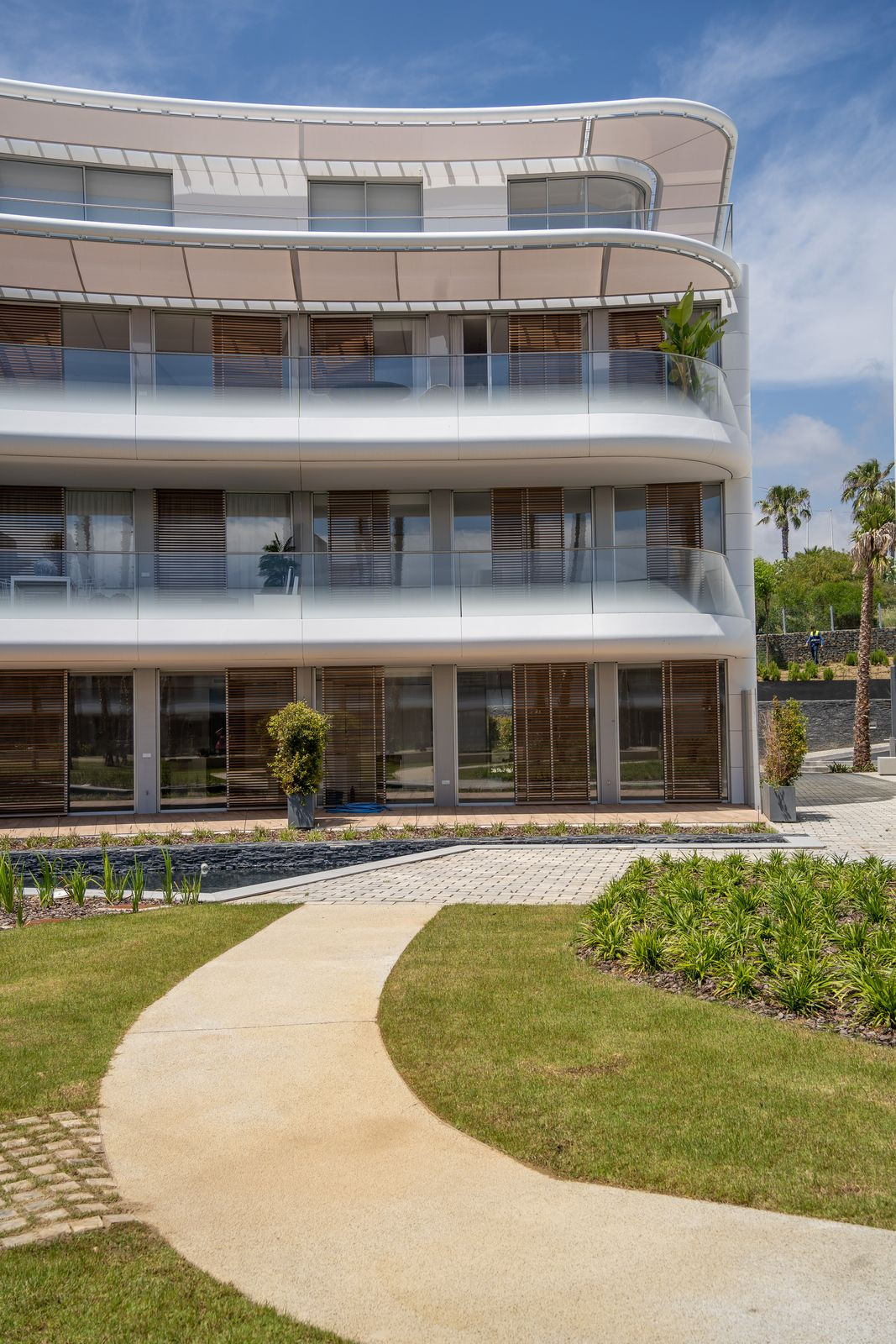 4b5d0aa40b281d53b7a20035792c8f90 - 45