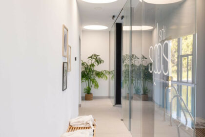 4b5d0aa40b281d53b7a20035792c8f90 - 57