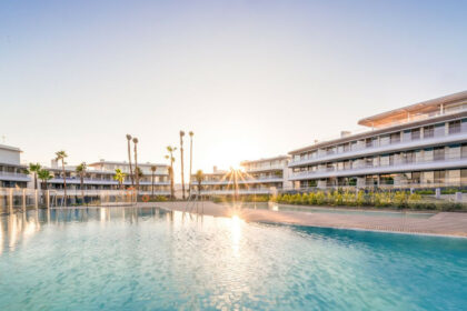 4b5d0aa40b281d53b7a20035792c8f90 - 66