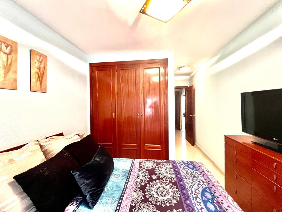 4b87b384d73eeb418c31b10de4ed2811 - 10