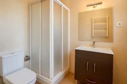 4ba406a1370a8510787954fdf9dab59f - 15