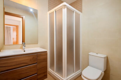 4ba406a1370a8510787954fdf9dab59f - 21