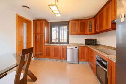 4ba406a1370a8510787954fdf9dab59f - 9