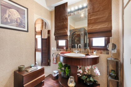 4c2ae533074d0ab7abc2f5ad16739517 - 13