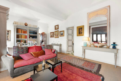 4c2ae533074d0ab7abc2f5ad16739517 - 19