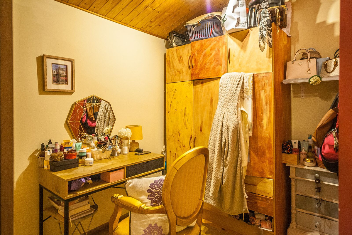 4c449977059434986514622f28c4d669 - 21