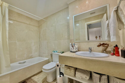 4caa2ead742cc01bb4e78e14fefdb834 - 17