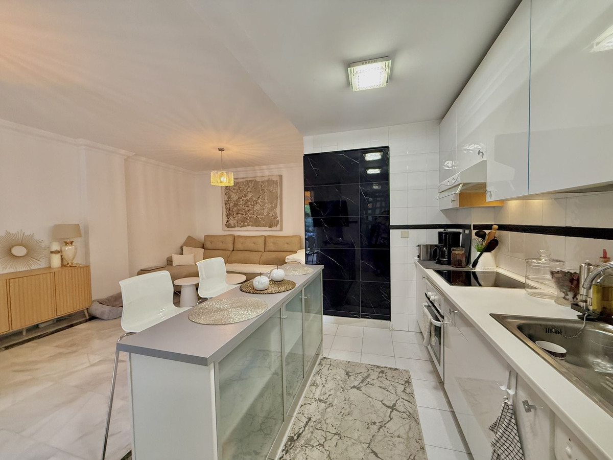 4caa2ead742cc01bb4e78e14fefdb834 - 6