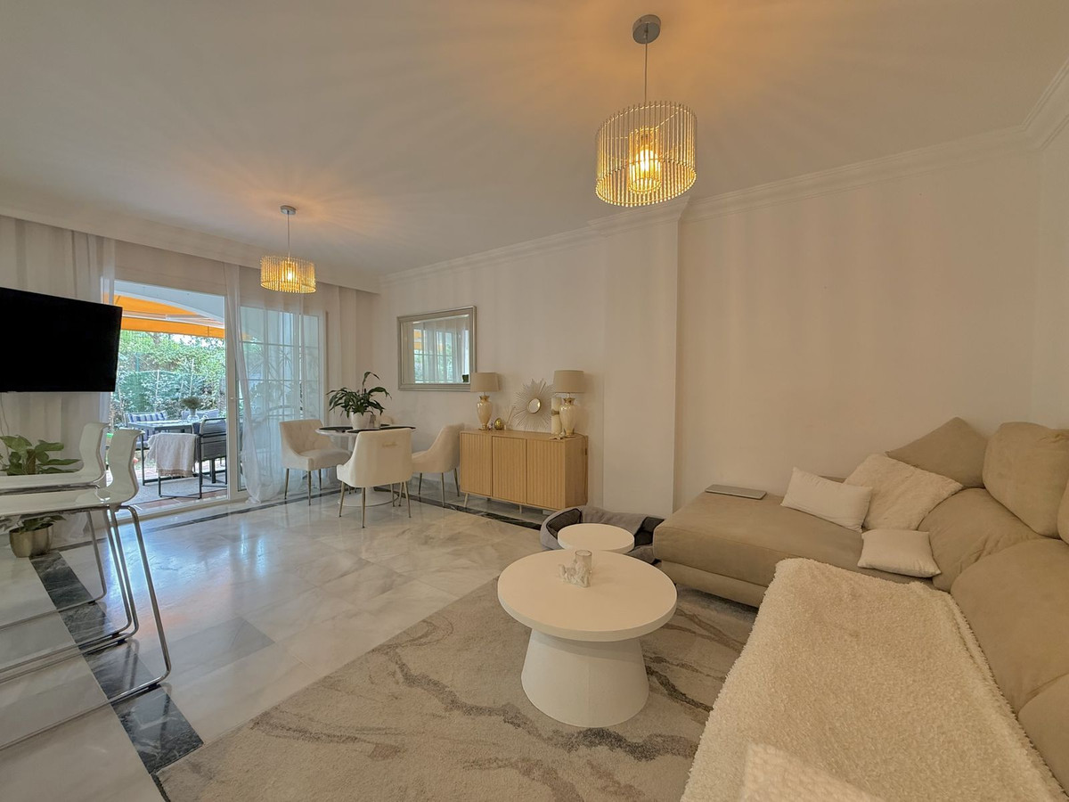 4caa2ead742cc01bb4e78e14fefdb834 - 9