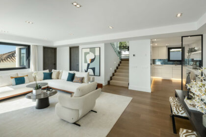 4d651b167ad72d3ecc2eb8e2ab93baf4 - 10