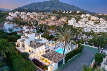 4d651b167ad72d3ecc2eb8e2ab93baf4 - 25