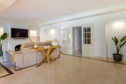 4ebe843c82714413cdcc353c8ad67c88 - 10