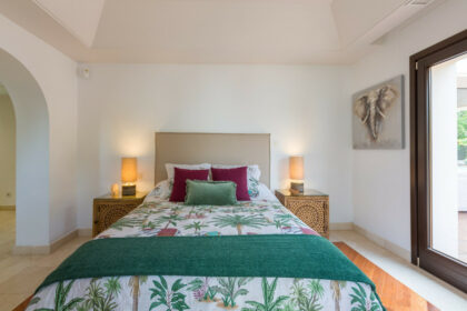 4ebe843c82714413cdcc353c8ad67c88 - 17