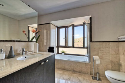 4ec49dcd5e445004433481b216afcb8d - 17