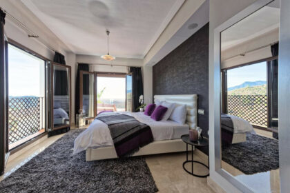 4ec49dcd5e445004433481b216afcb8d - 19