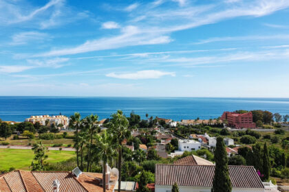 4f340bda79a27f6b6fde146a15f59771 - 14