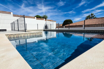 4f340bda79a27f6b6fde146a15f59771 - 16