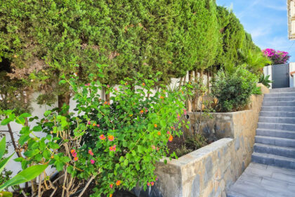 4f340bda79a27f6b6fde146a15f59771 - 17