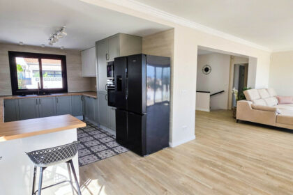 4f340bda79a27f6b6fde146a15f59771 - 3