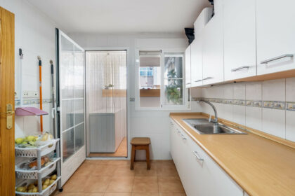 4f3a56dcb3eaea351297322ffa7a5b39 - 11